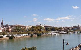 Green-Apartments Puente De Triana